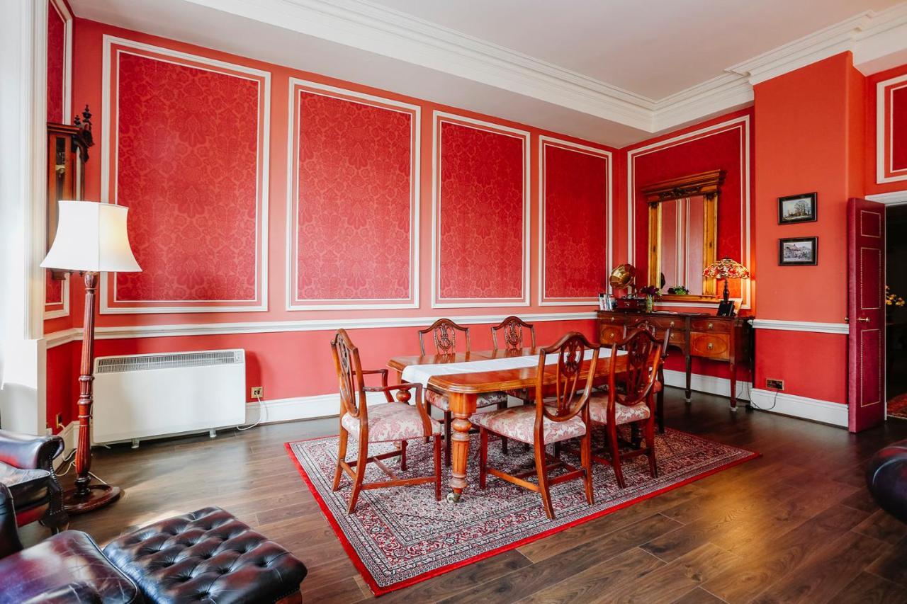 Royal Mile Mansions 14 Apartment Edinburgh Exterior foto