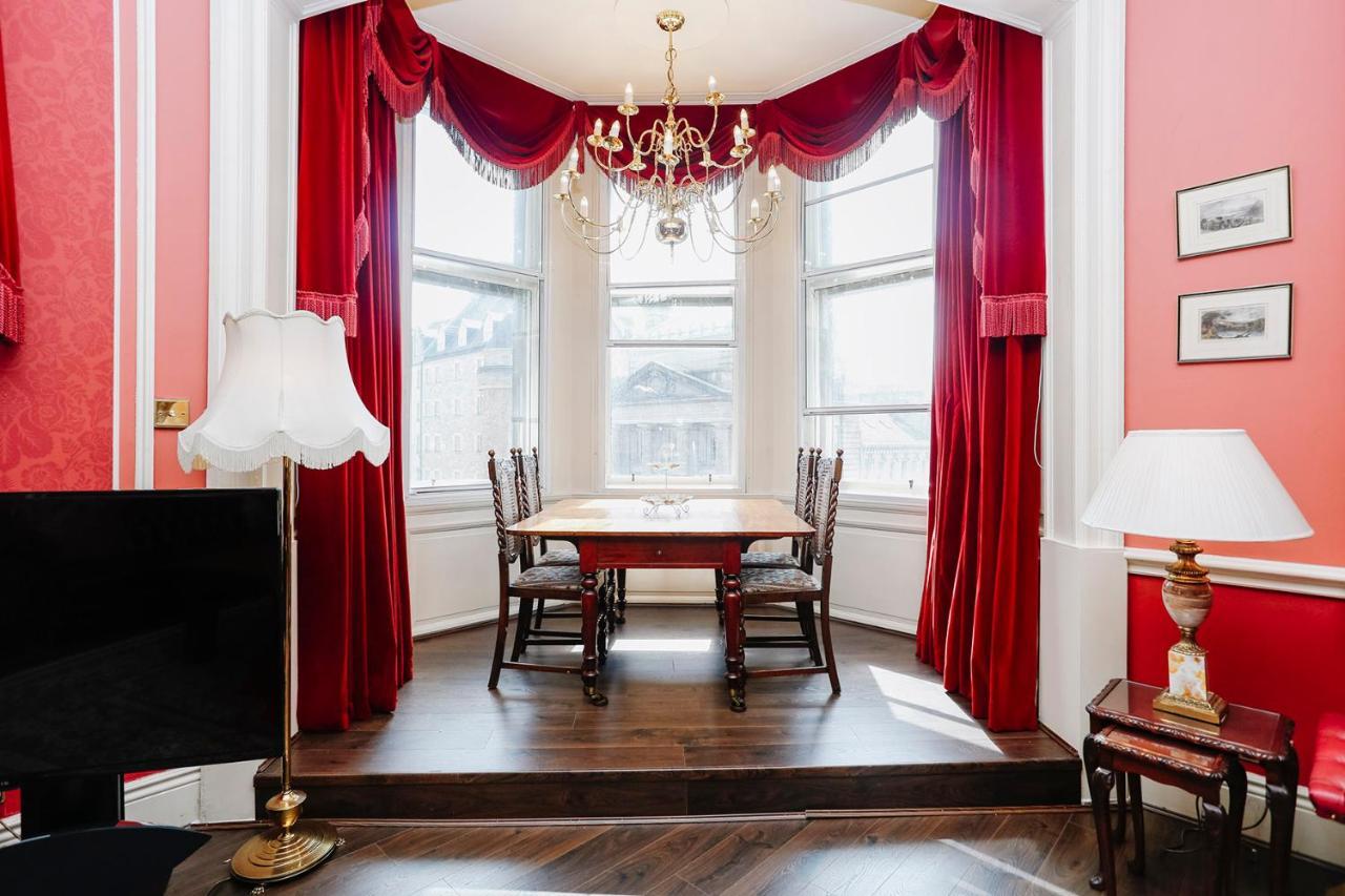 Royal Mile Mansions 14 Apartment Edinburgh Exterior foto