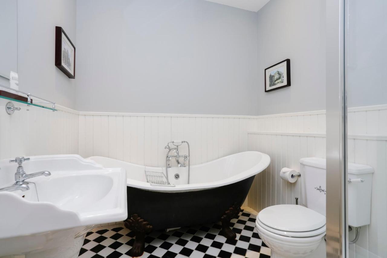 Royal Mile Mansions 14 Apartment Edinburgh Exterior foto