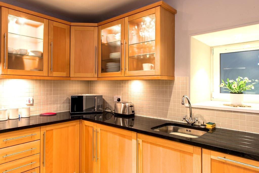 Royal Mile Mansions 14 Apartment Edinburgh Exterior foto