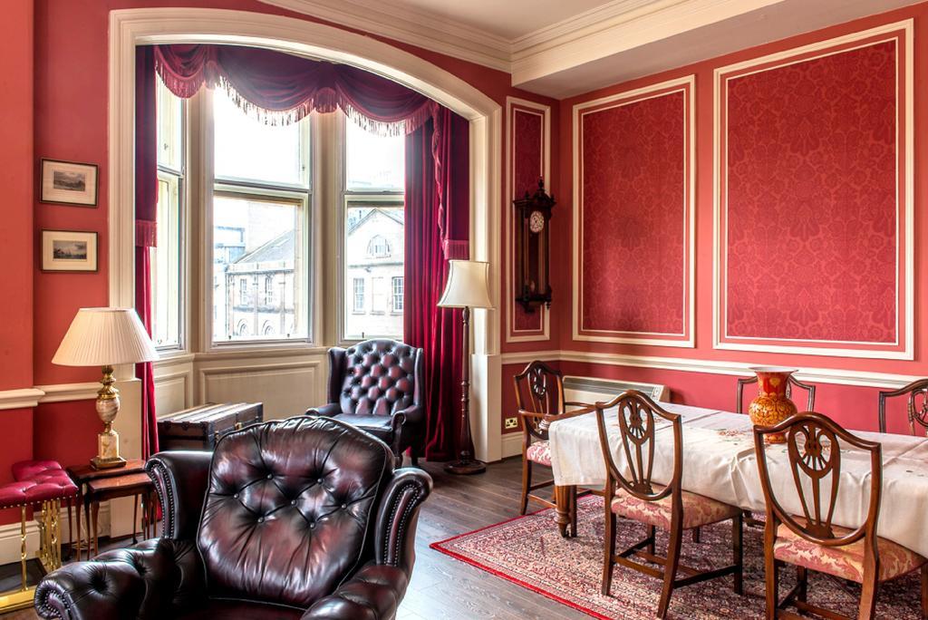 Royal Mile Mansions 14 Apartment Edinburgh Exterior foto